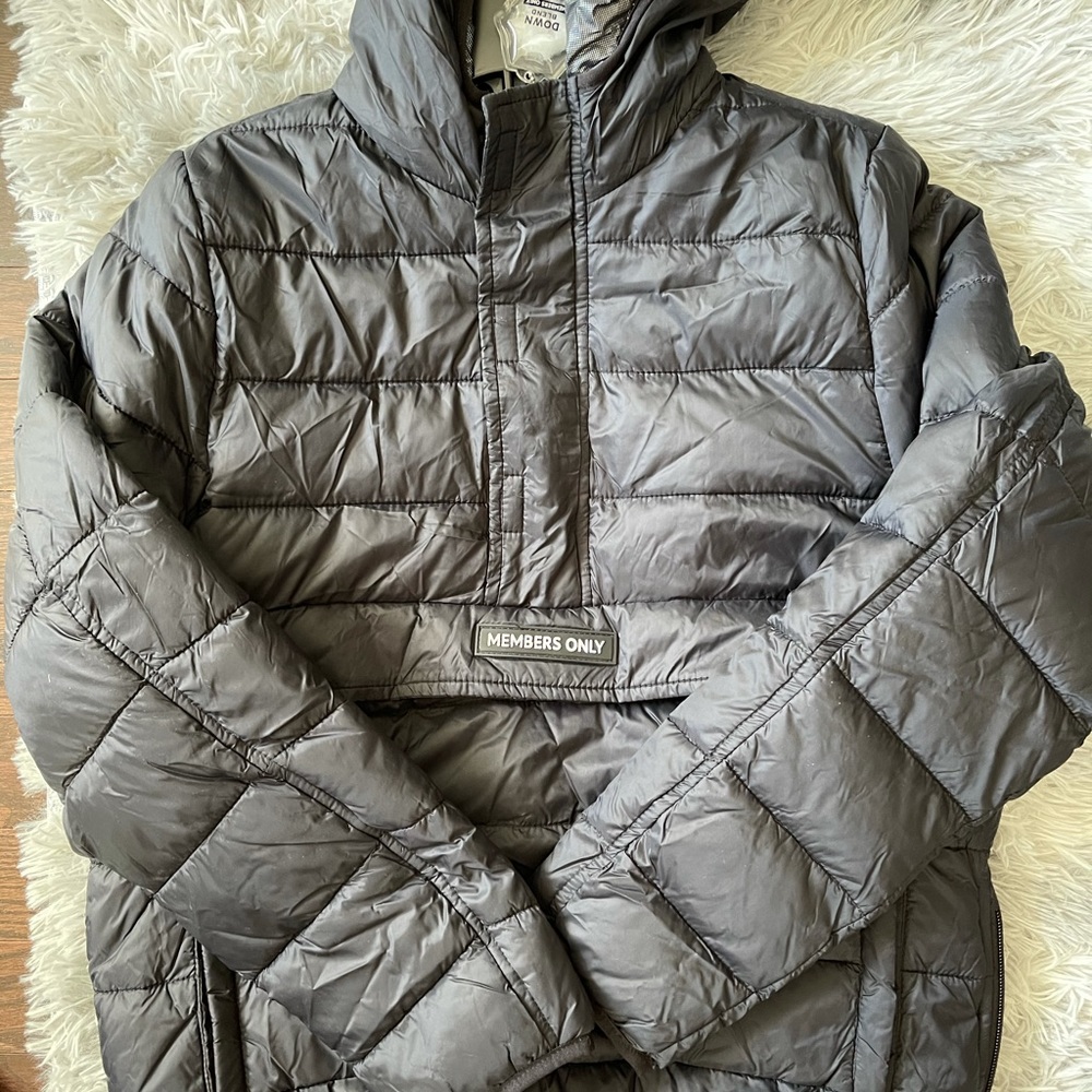 NWT light Kids Jacket - Size L